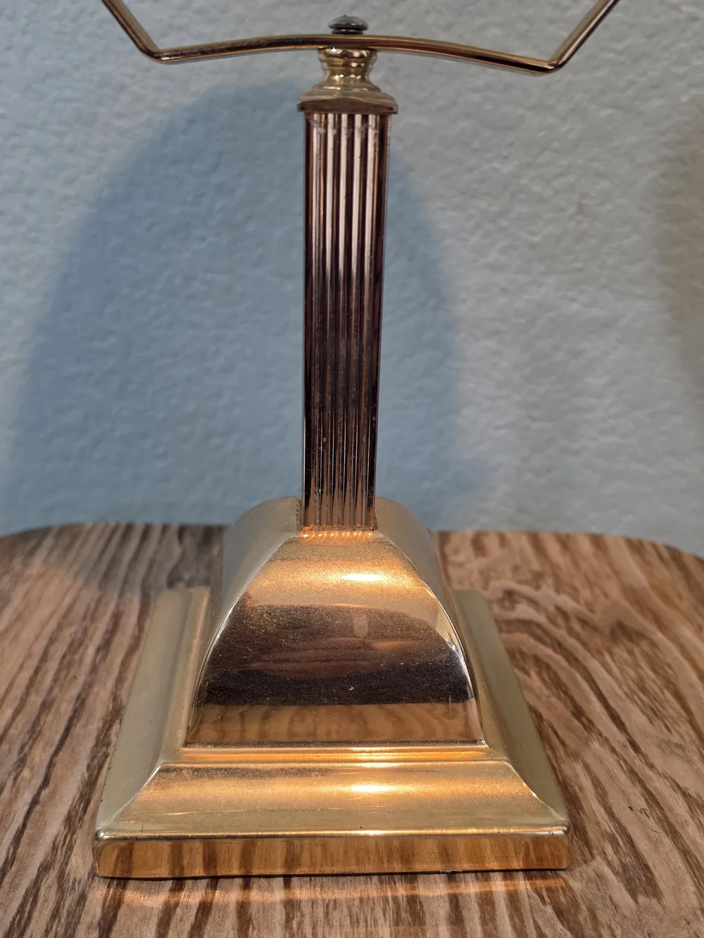 Vtg Brass Dual Sided Magnify Swivel Vanity Makeup Mirror Fluted Pedestal Base